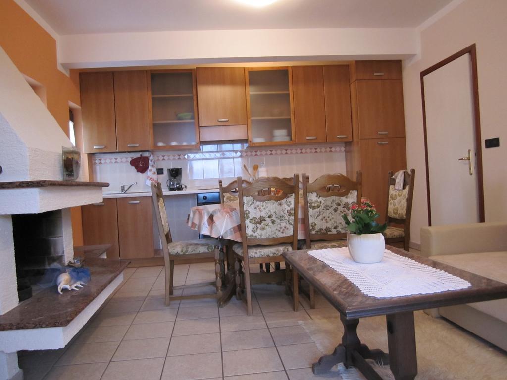 Apartments Mediteraneo Tar-Vabriga Room photo