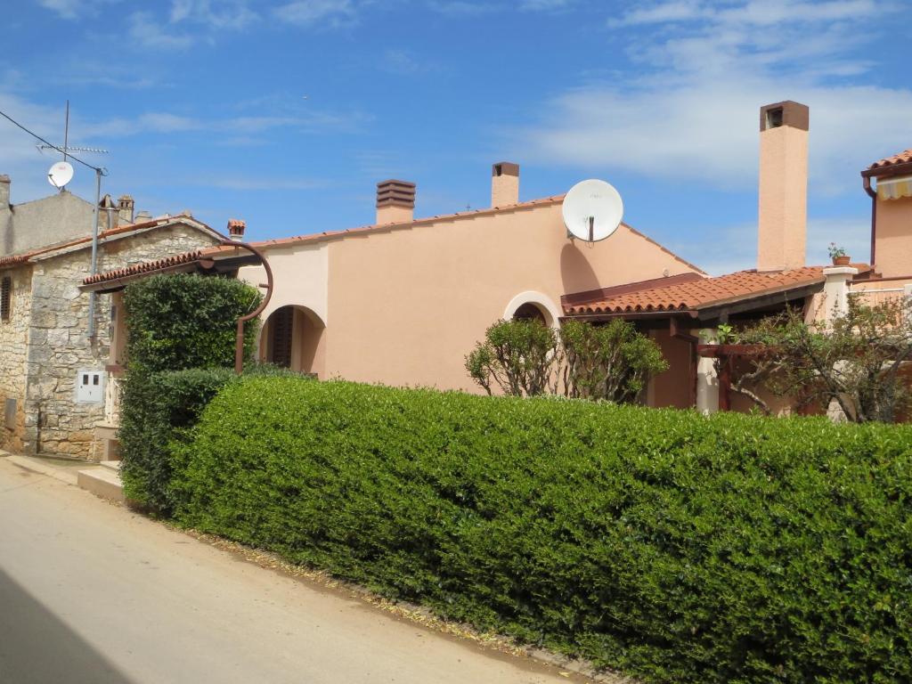 Apartments Mediteraneo Tar-Vabriga Exterior photo